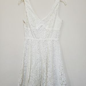 Lily Rose White Lace Dress Small